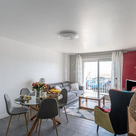 Au Bruit Des Vagues Apartment Биник Екстериор снимка
